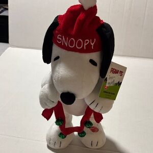 Snoopy animated Plush with Red Hat and Scarf non tested